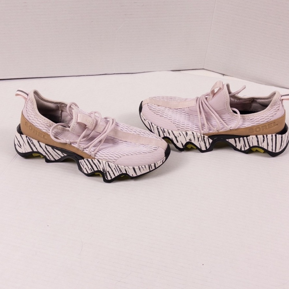 Sorel Kinetic Impact II Lace Up Sneakers Womens 9 Pink Zebra Chunky Athleisure - Picture 3 of 9